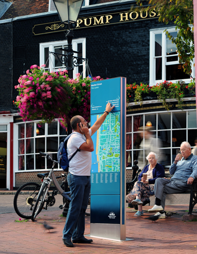 Brighton wayfinding citylith